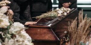 Bí Ẩn Ngủ Mơ Thấy Đám Ma Đánh Số Mấy Để Nhận Vận May